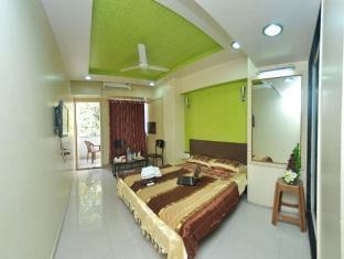 Rajdhani The Star Hotel Pune Luaran gambar